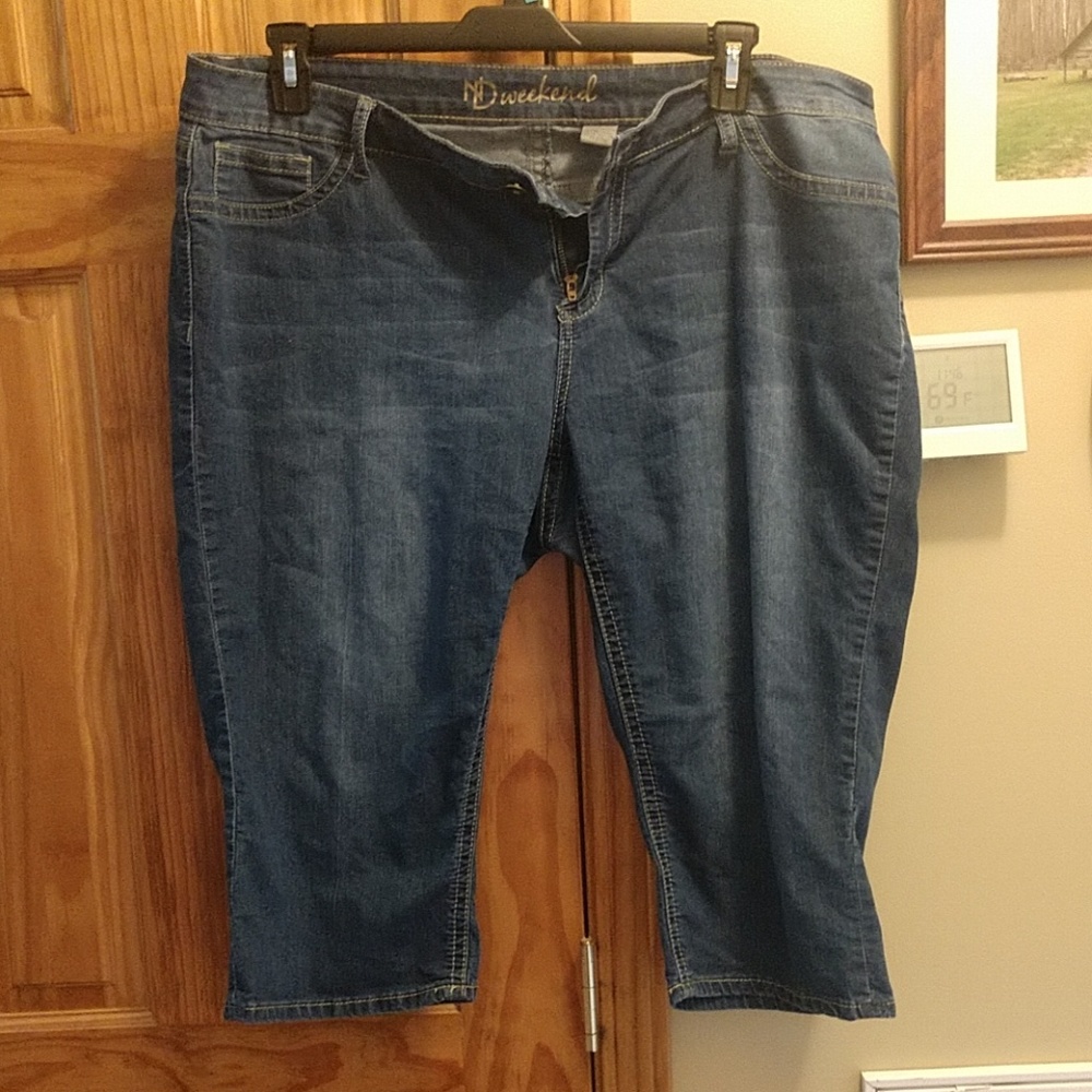 Capri Jeans